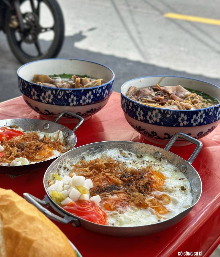 Ốp la Bà 5 — một góc ăn sáng của Gò Công
