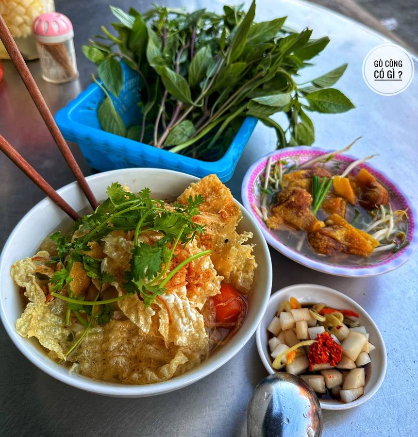 Quán chay gần Thánh Thất Cao Đài