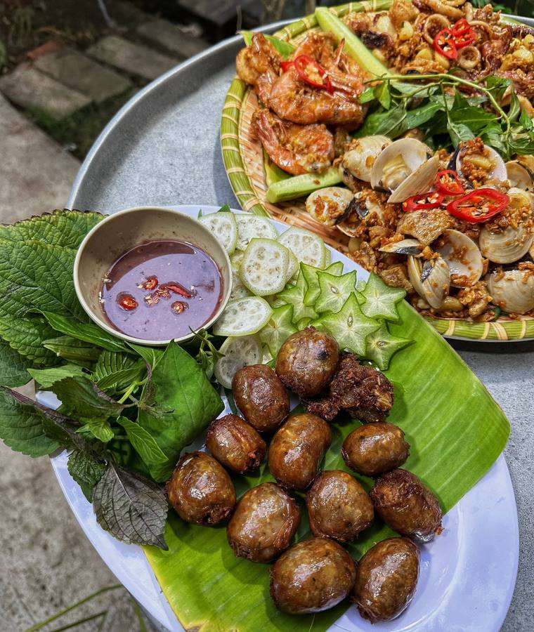 NHÀ BÊN SÔNG