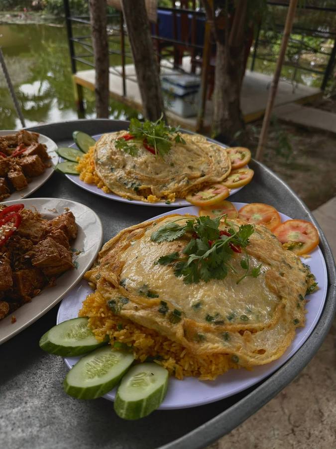 NHÀ BÊN SÔNG
