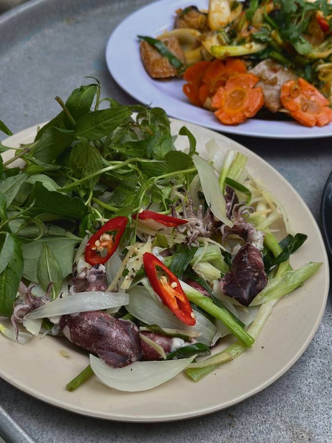 NHÀ BÊN SÔNG