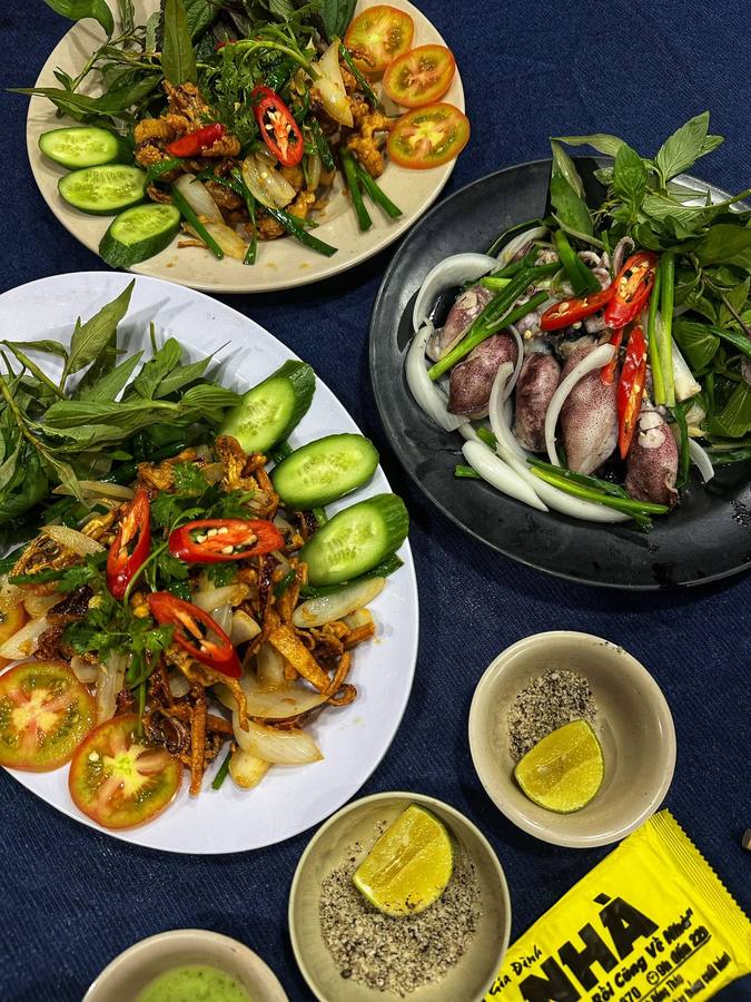 NHÀ BÊN SÔNG