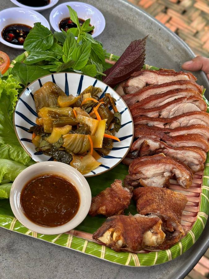 NHÀ BÊN SÔNG