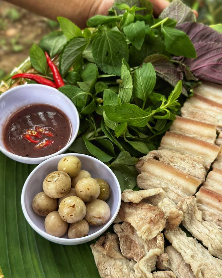 NHÀ BÊN SÔNG
