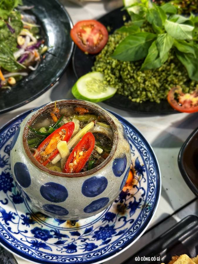 Lẩu gà lá é — Quán 78