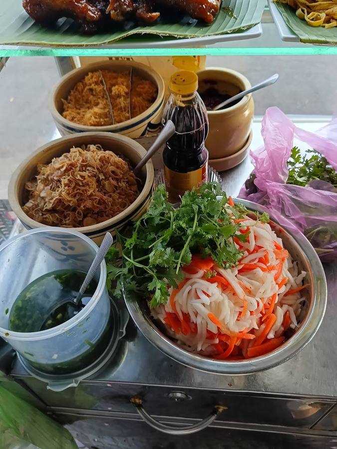 Xôi chay, bánh mì chay, xôi mặn Gò Công