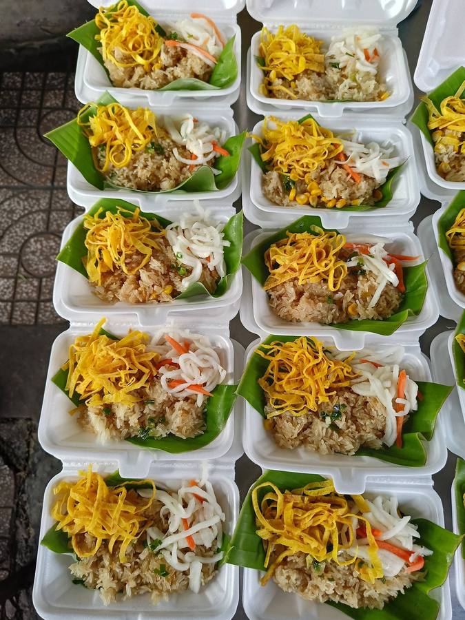 Xôi chay, bánh mì chay, xôi mặn Gò Công