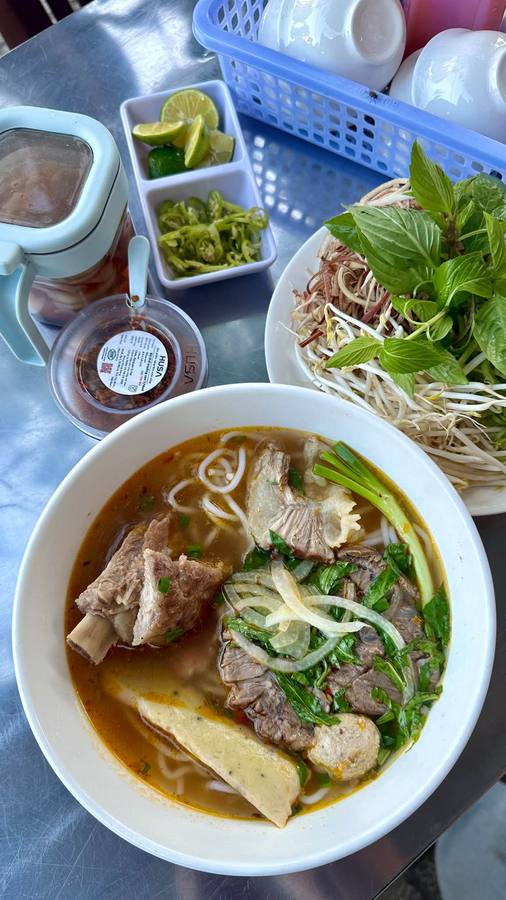 Bún bò Huế Mạc Văn Thành Gò Công