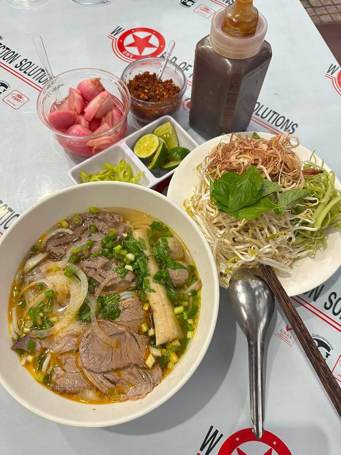 Bún bò Huế Mạc Văn Thành Gò Công