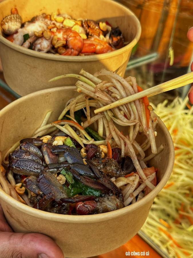 Gỏi đu đủ 3 khía hải sản