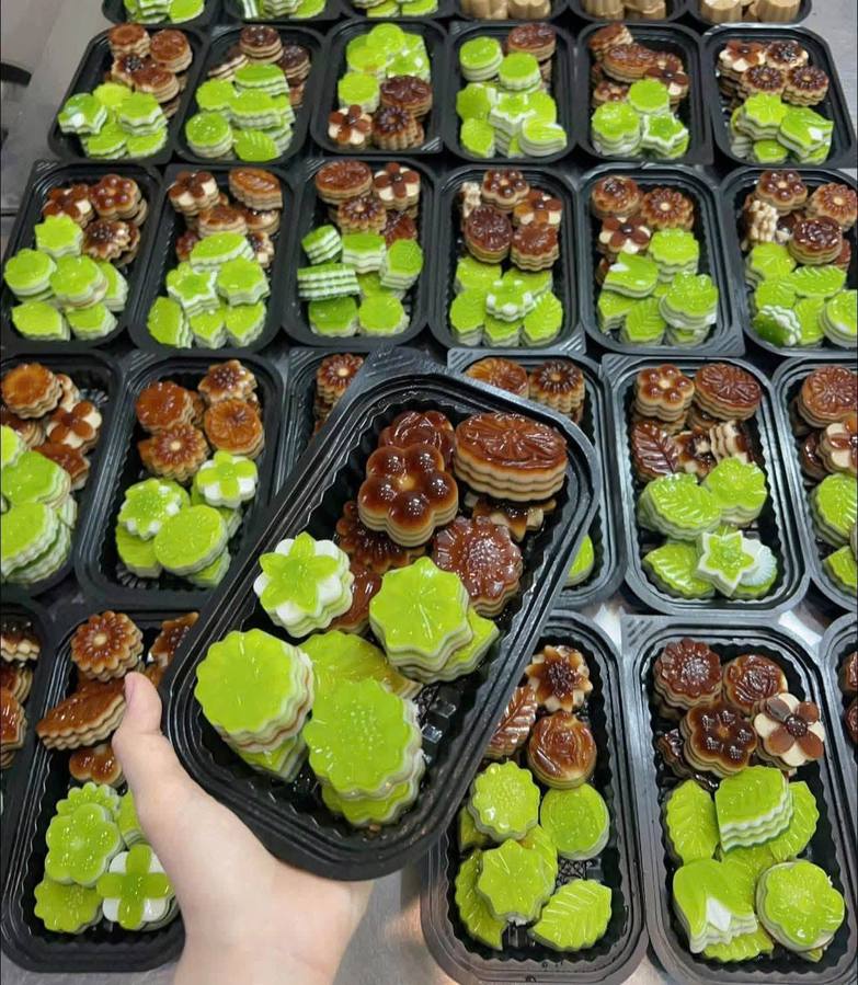 Cơm gà Gò Công — một phần cơm đầy đặn cho buổi trưa