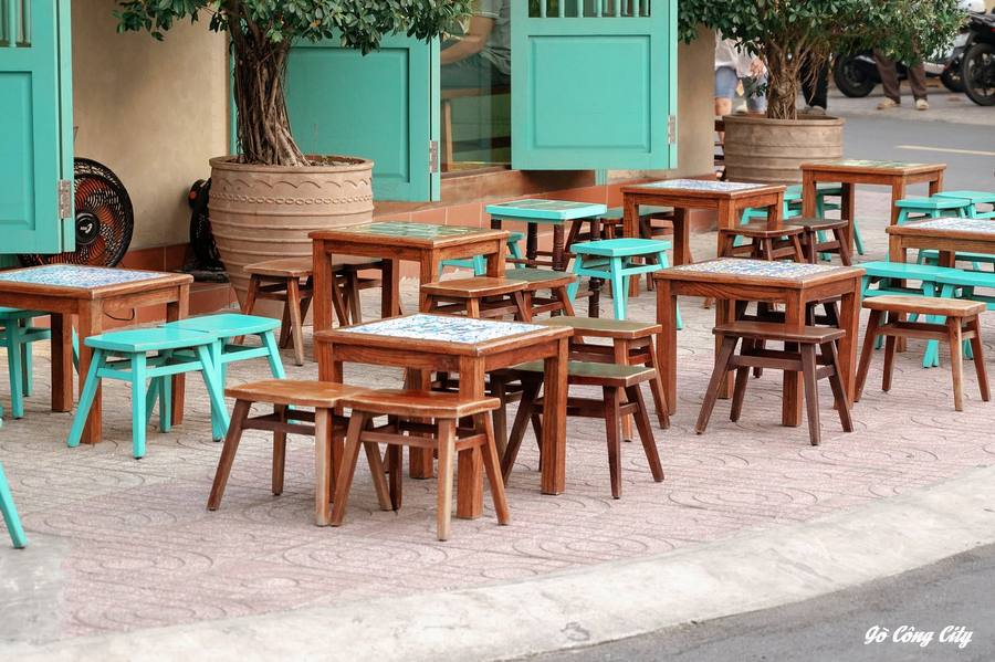 Cafe Đàng Trong góc đường hàm cá mập đẹp bật nhất Tiền Giang